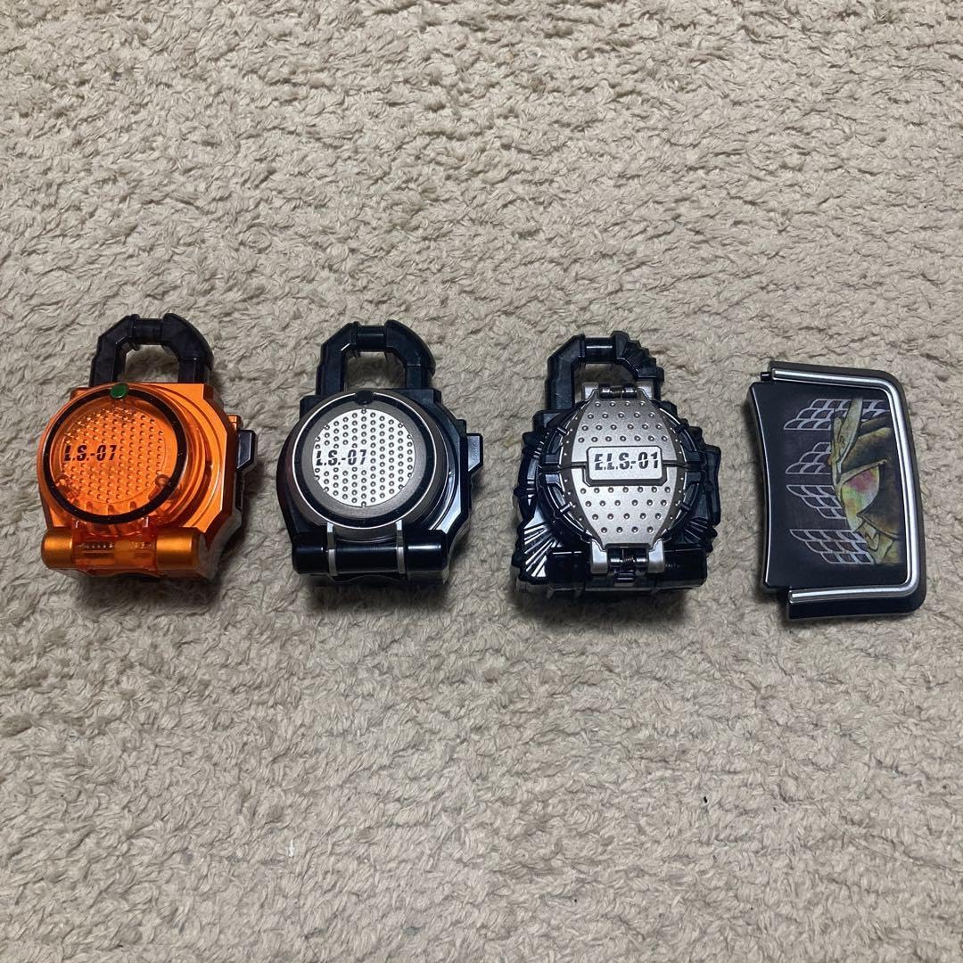 仮面ライダー鎧武 　CSM　ロックシード 鎧武セット　ブラックレモンエナジー等 CSM ブラックオレンジレモンエナジーロックシード仮面ライダー鎧武